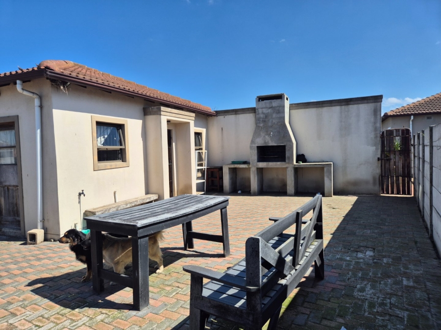 2 Bedroom Property for Sale in Gersham Western Cape